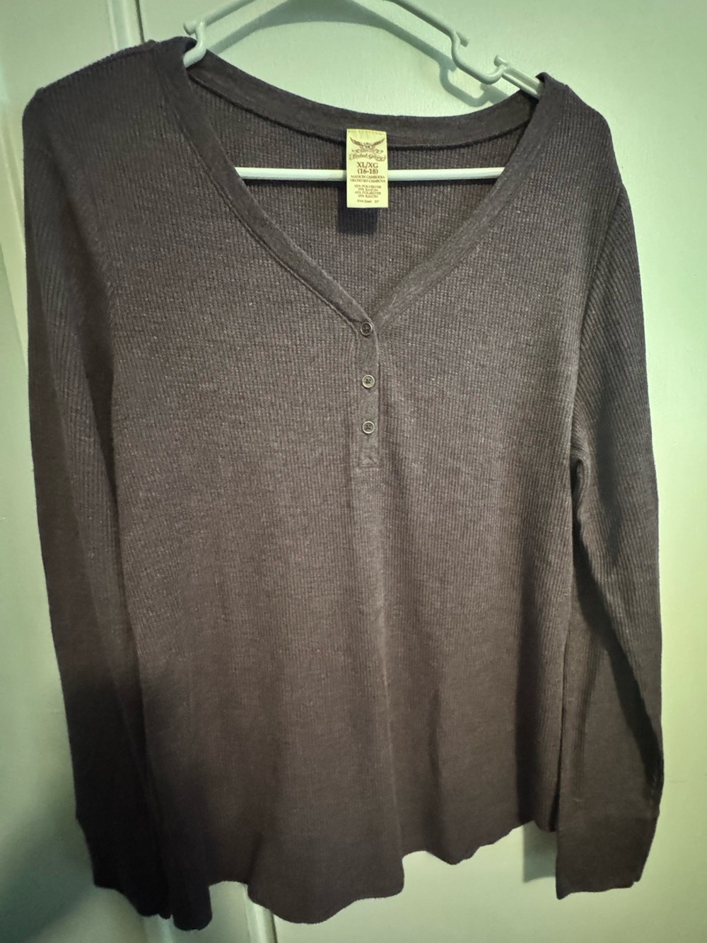 Faded Glory Ribbed V-Neck Henley Long Sleeve Top - Purple